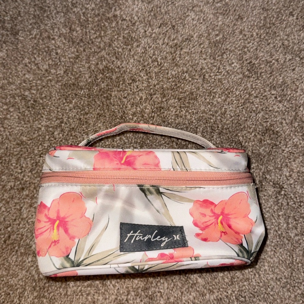 Hurley Floral Cosmetic Case in Pink and Cream